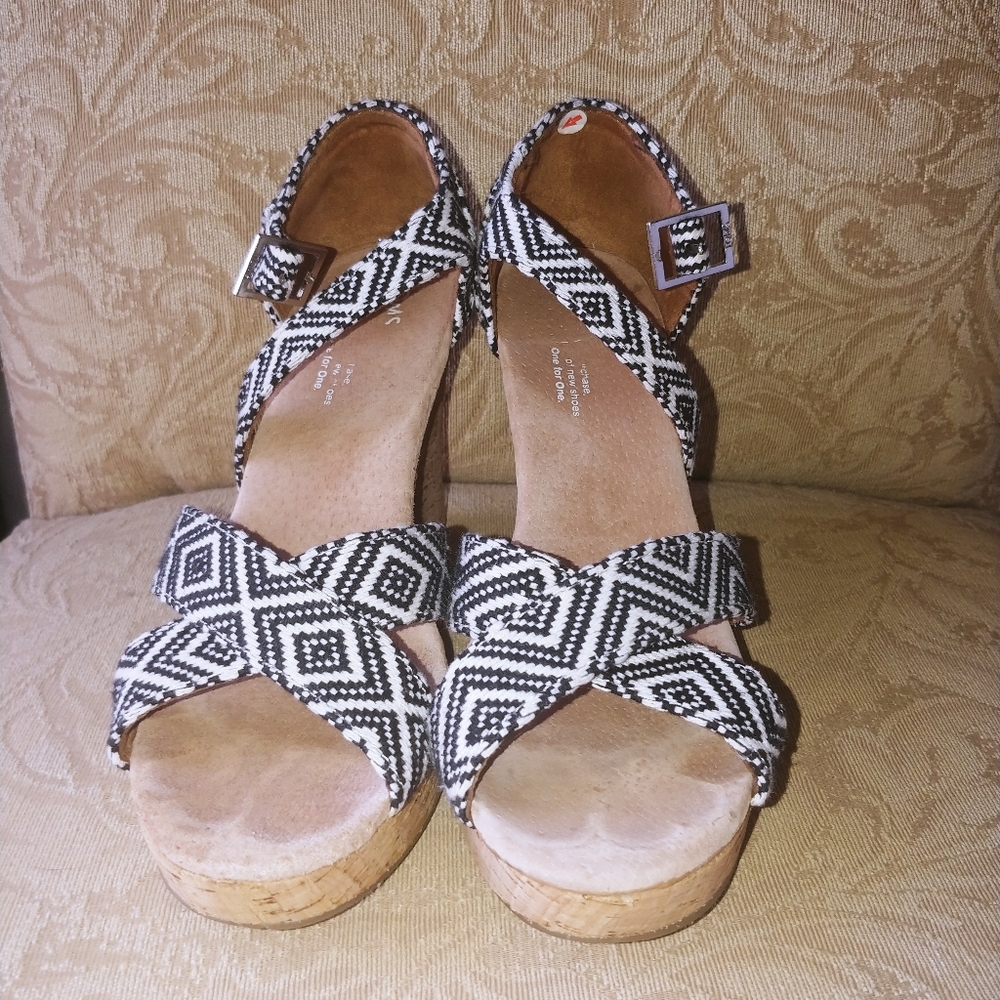 Tom's Wedges Worn Once